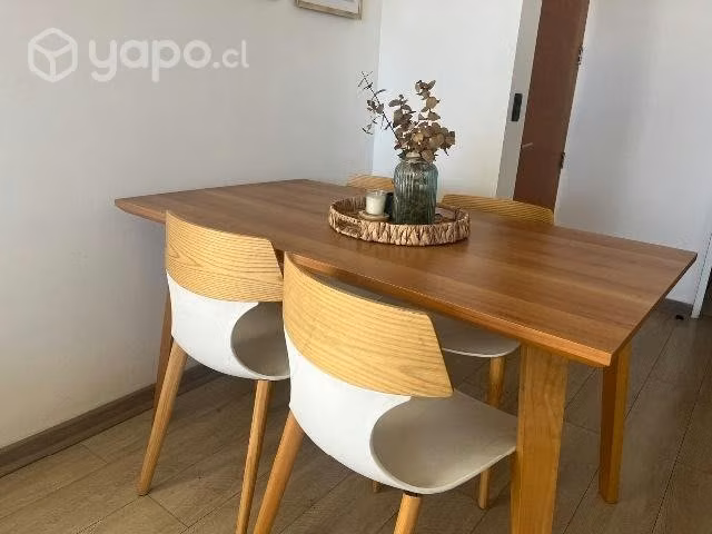Comedor Nodo + Sillas Asimetrika