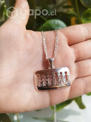 Cadenas con colgante familia