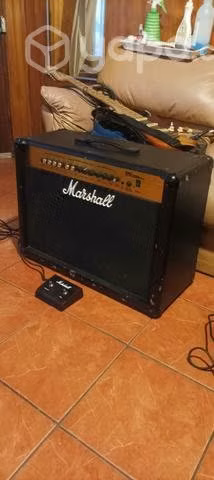 Amplificador de guitarra Marshall mg 250 dfx