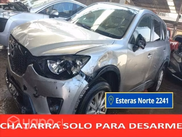 Moldura izquierda mazda cx5 2014