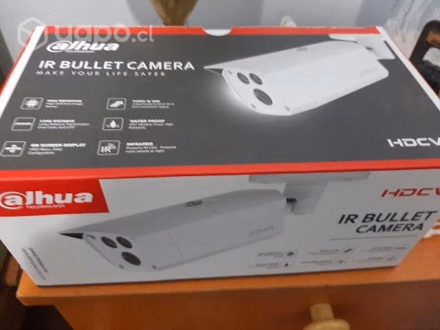 Cámara Bullet HDCVI Dahua® 2MP IR80 3,6 mm