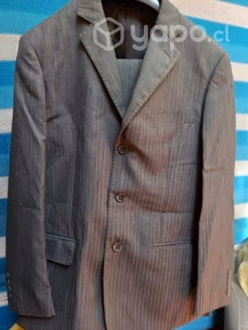 Terno marca pietrovanni nuevo de 2 piezas.talla 44