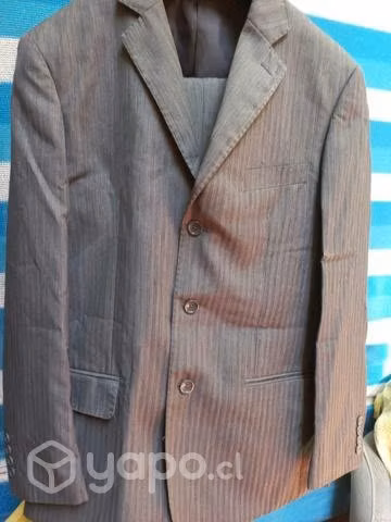 Terno marca pietrovanni nuevo de 2 piezas.talla 44
