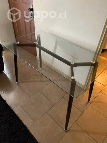 Excelente mesa de vidrio