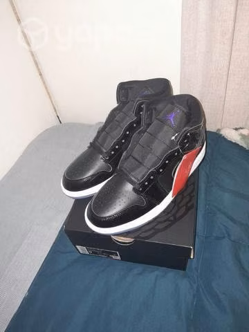 Jordan retro 1 space jam