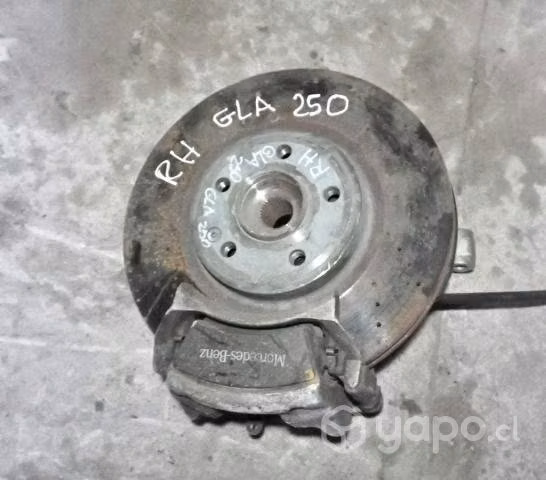 Maza derecha mercedes benz gla 250