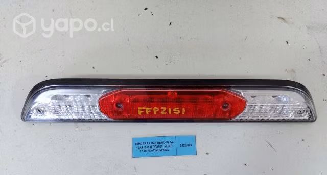 Tercera Luz Freno FL34-13A613-B (FFP2151) Ford F15