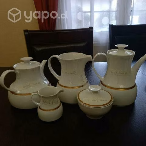 Juego de loza porcelana Thomas Única