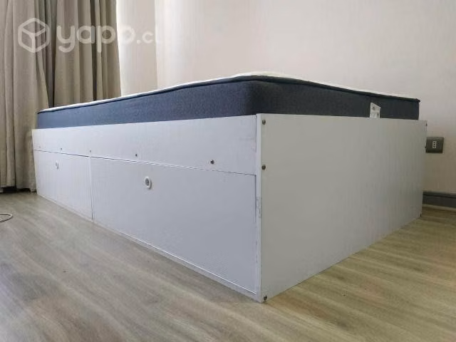 Cama de 1,5 plazas poco uso