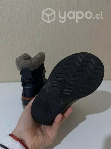 Botas para nieve SOREL talla 26 niño o niña