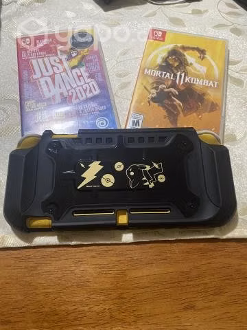 Nintendo swicht lite+ memoria 64 gb + 02 juegos
