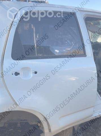 Daihatsu Terios 2014 Puerta Derecha Trasera - Imagen 2
