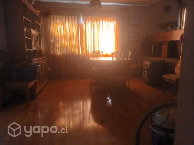 Casa 2 pisos, 4D, 3B, 493/212 m2