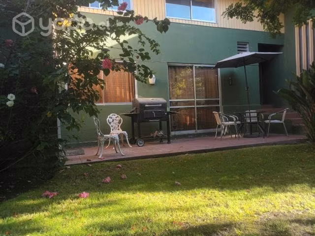 Casa 2 pisos, 4D, 3B, 493/212 m2