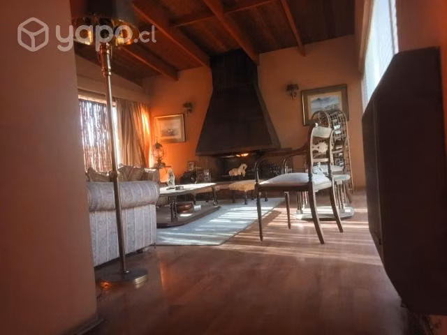 Casa 2 pisos, 4D, 3B, 493/212 m2