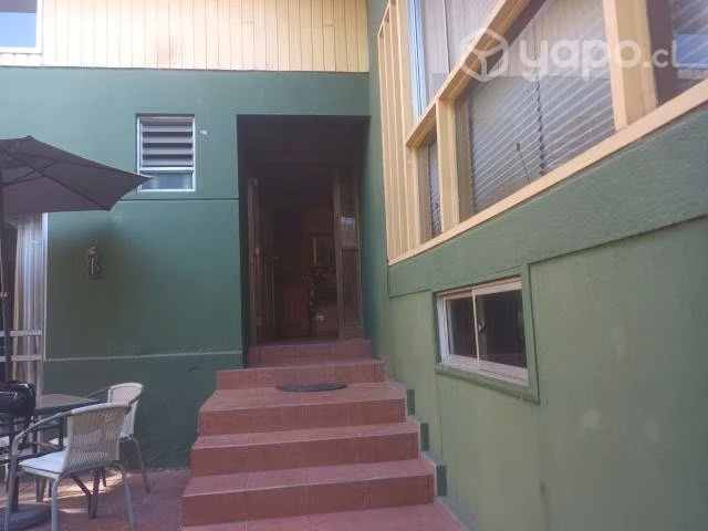 Casa 2 pisos, 4D, 3B, 493/212 m2