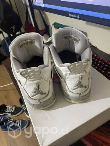 Jordan retro 4 white oreo