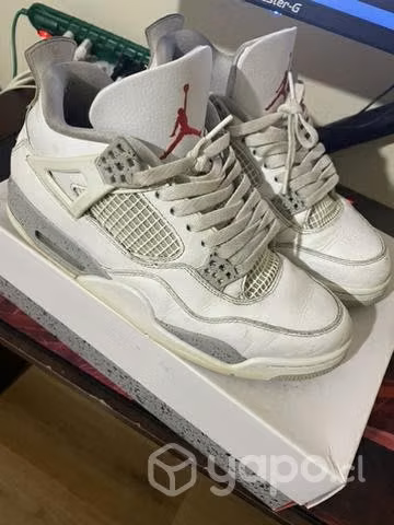 Jordan retro 4 white oreo