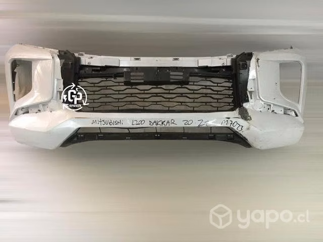 Parachoque delantero Mitsubishi l