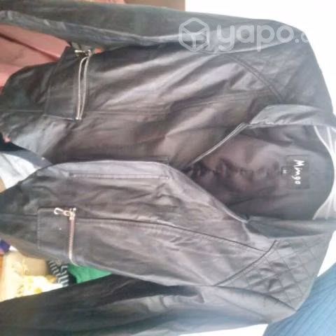 Chaqueta negra mingo