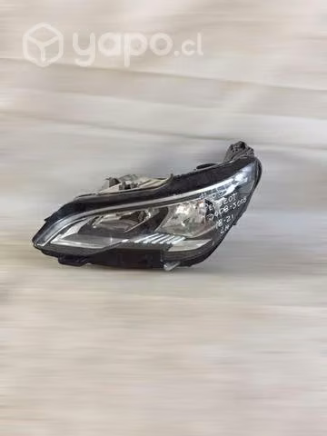 Foco optico LH Peugeot 3008 o 5008 2018 2021