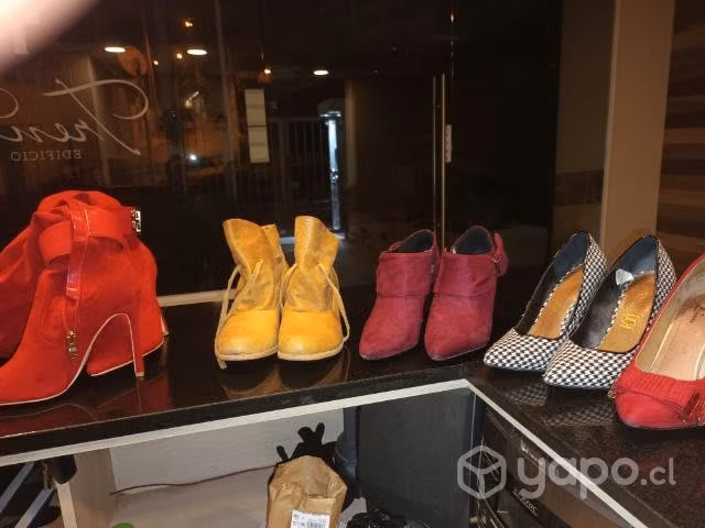 Zapatos para damas de tacos