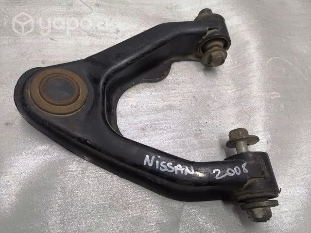 Bandeja delantera superior Nissan terrano LH