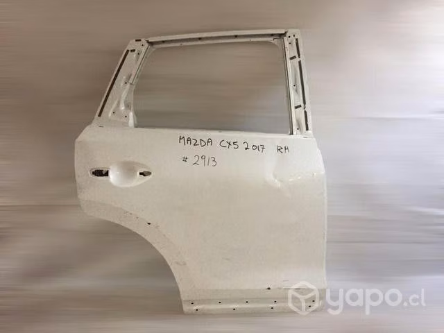 Puerta trasera RH Mazda CX5 2017