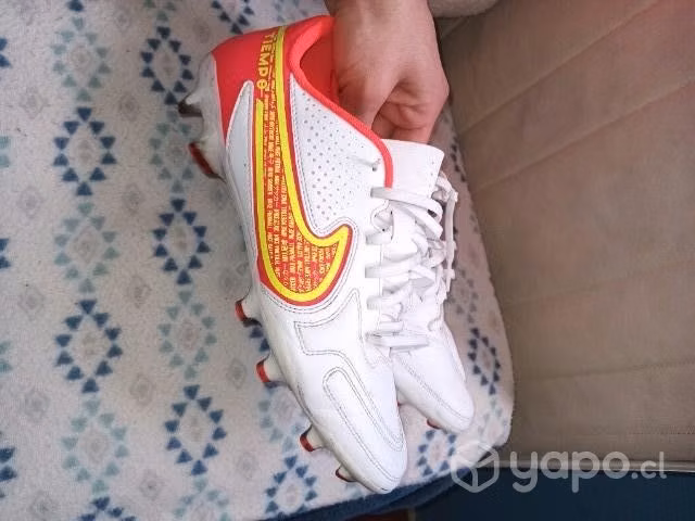 Nike tiempo