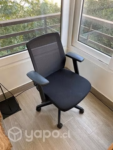Silla escritorio one sit brazos regulables