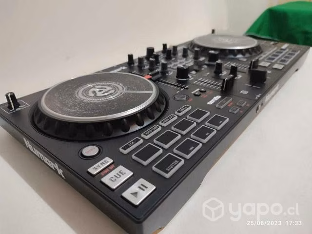 Controlador numark mixtrack pro nuevo