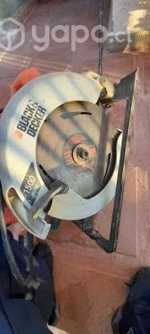 Sierra circular black y decker 1500w 7 1/4"