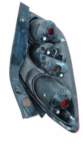 Farol trasero lado rh Ssangyong Korando 2.0 11/15
