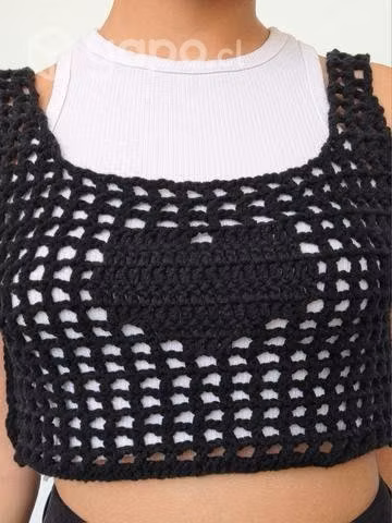 Top corazon tejido a crochet