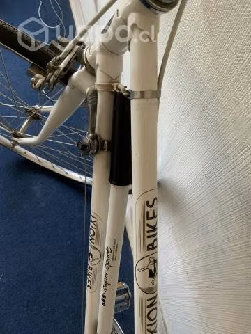 Bicicleta vintage - restaurada