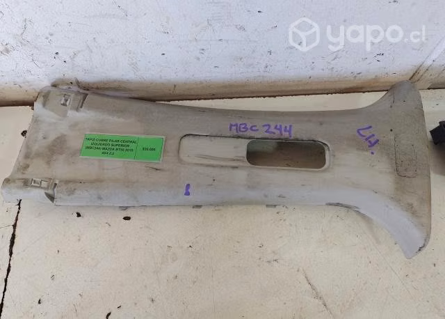 Tapiz Cubre Pilar Central Izq sup Mazda BT50 2019