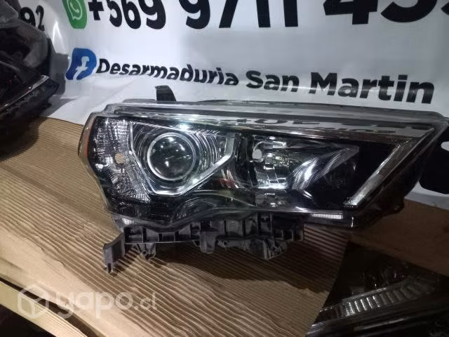 Óptico derecho Toyota 4Runner ORIGINAL