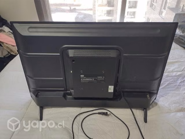 TV Smart TV TCL 32"