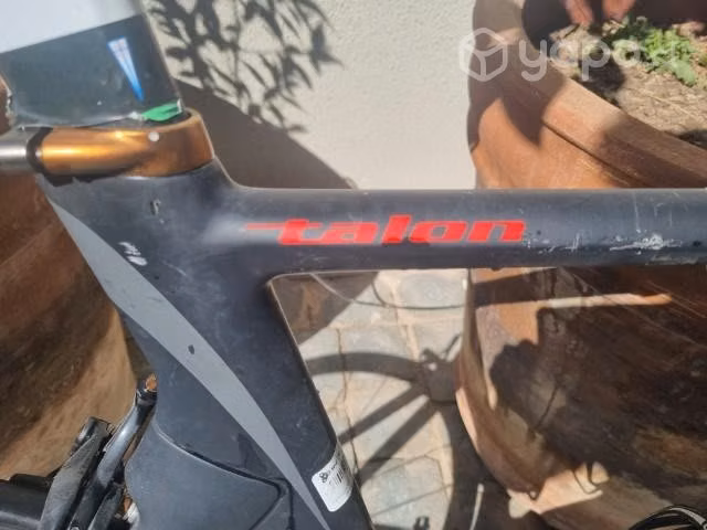 Bicicleta Triatlon Kestrel Talon 57