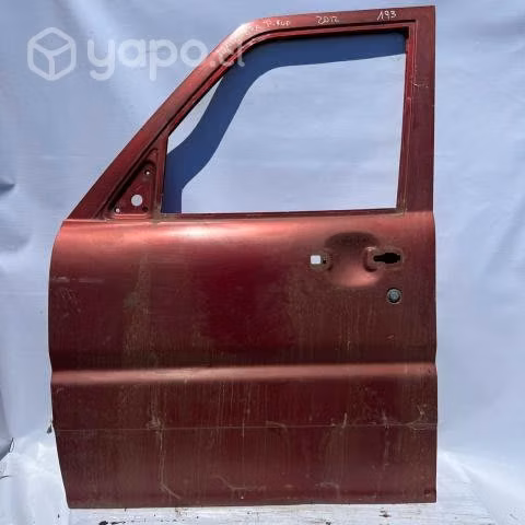 Puerta Derecha Izquierda Mahindra pik up 2012
