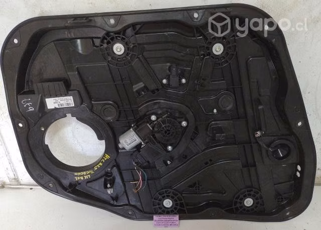 Cremall Alza Vidrio Elec pta del izq (HTC225) Hyun