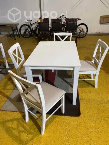 Comedor Solange ( Sarah Milller) líquido stock