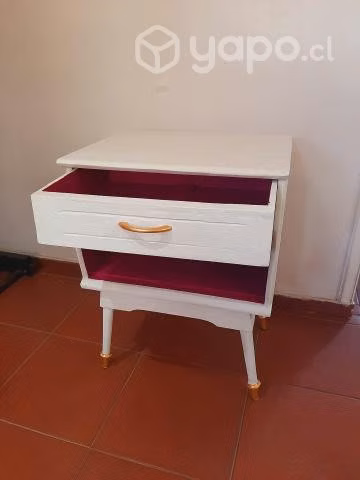 Velador antiguo - Imagen 2