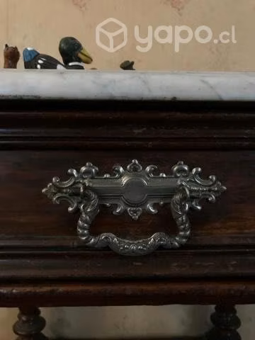 Muebles antiguos finos