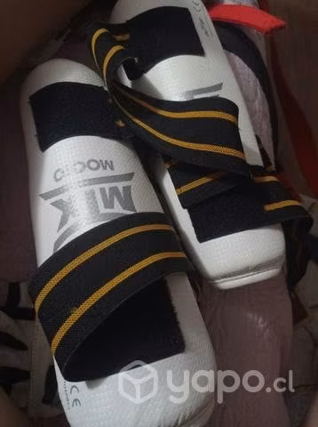 Canilleras mooto para niños usado taekwondo