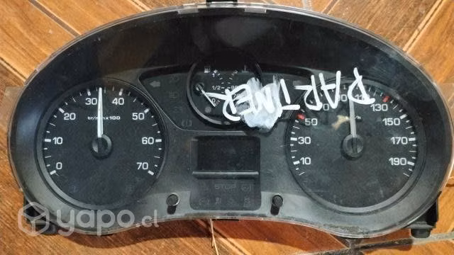 Panel de instrumentos Peugeot Partner 2016