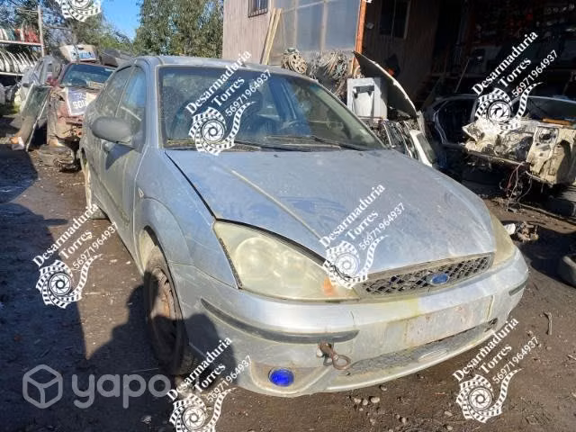 Parachoque delantero Ford Focus 2005