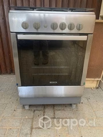Cocina a gas Bosch+Ollas