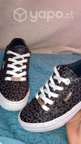 Zapatillas Guess