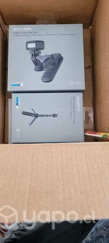 Kits nuevos Gopro luz en base magnética y trípode